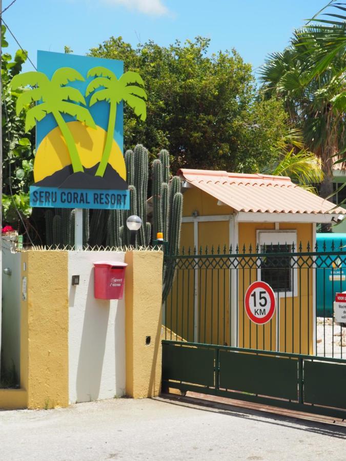 Kas di BaMi op Seru Coral Resort - Ruim appartement met groot zwembad en tropische tuin Willemstad Buitenkant foto